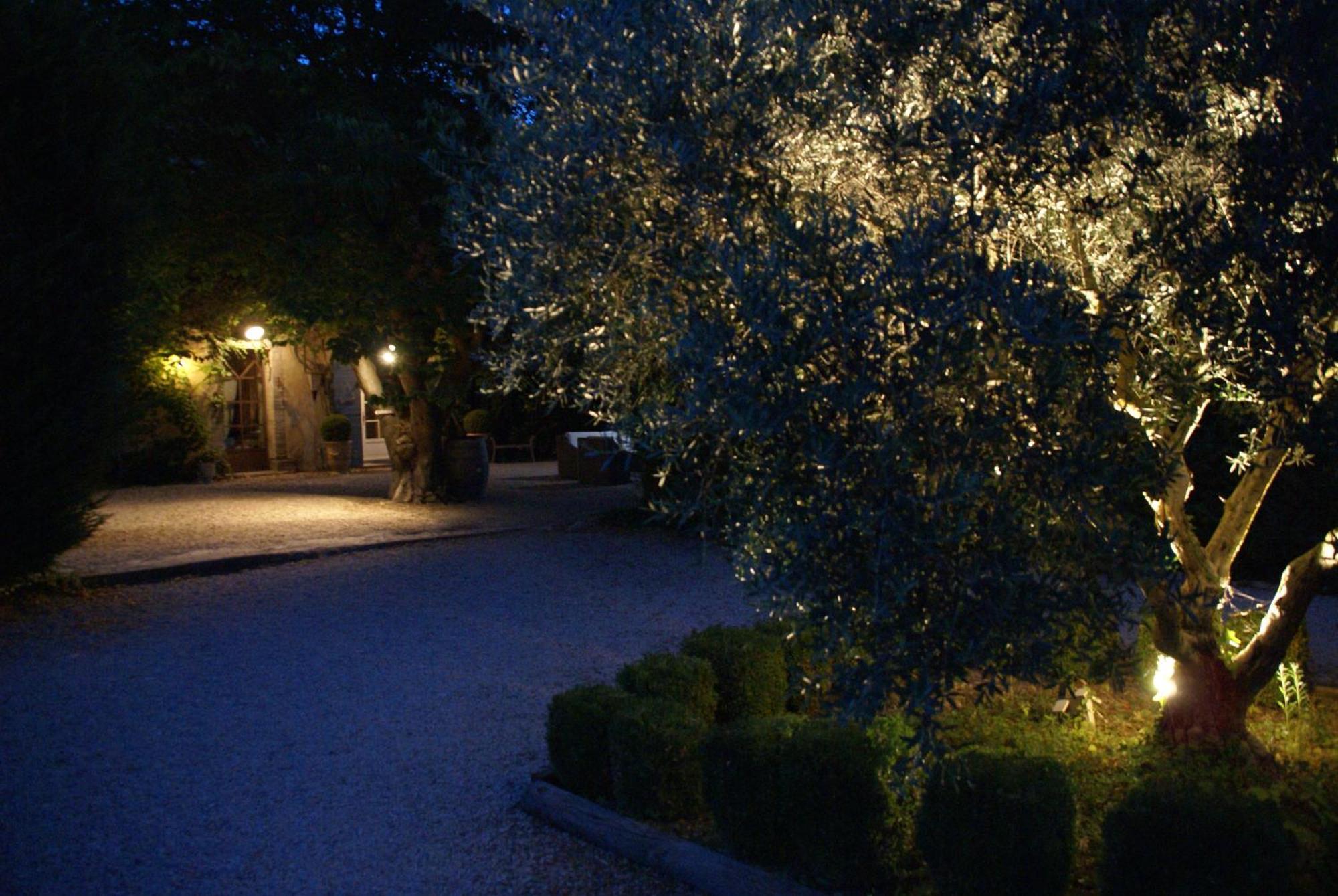 Cote Provence Ξενοδοχείο Le Thor Εξωτερικό φωτογραφία