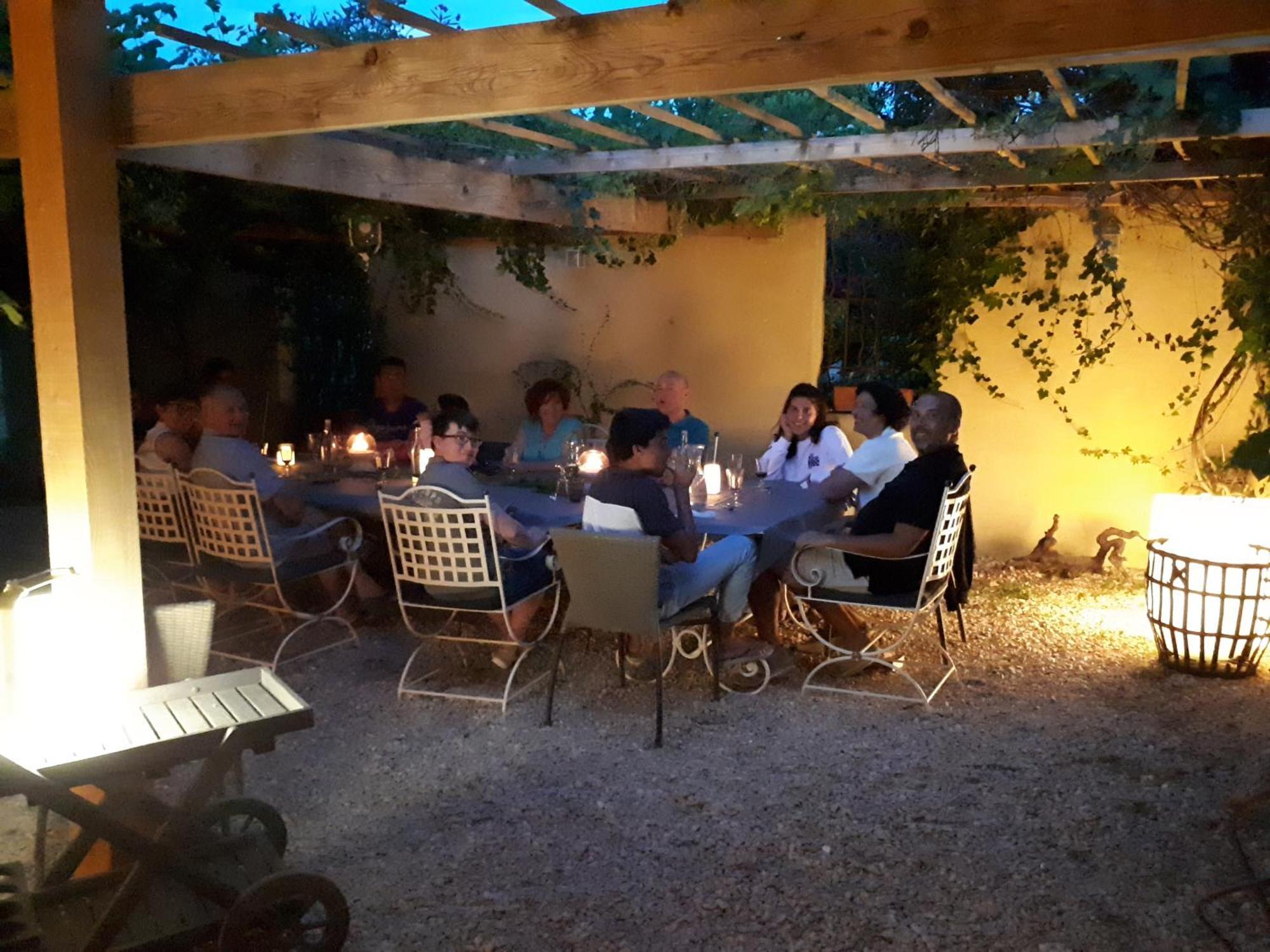 Cote Provence Ξενοδοχείο Le Thor Εξωτερικό φωτογραφία