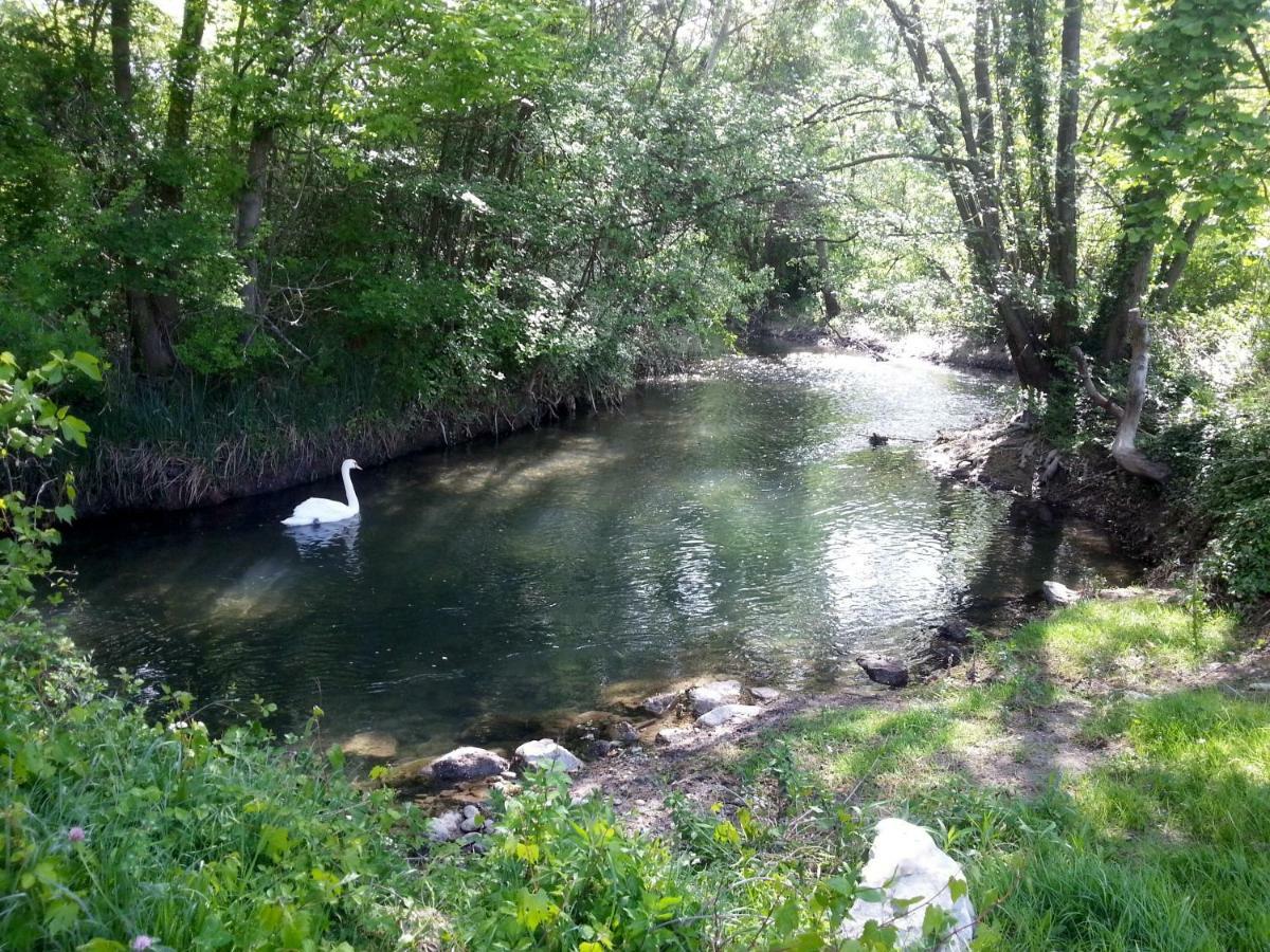 Cote Provence Ξενοδοχείο Le Thor Εξωτερικό φωτογραφία