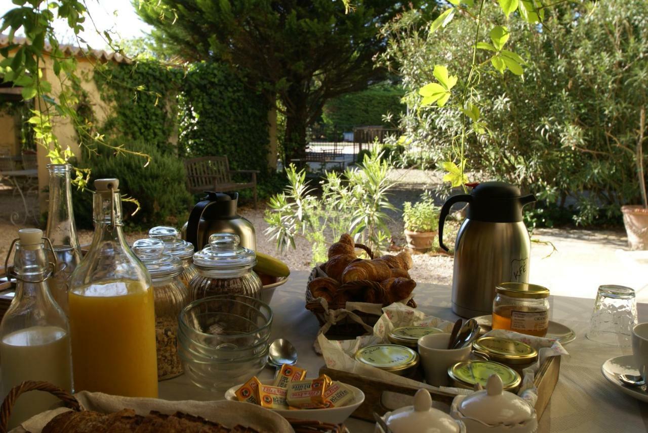Cote Provence Ξενοδοχείο Le Thor Εξωτερικό φωτογραφία
